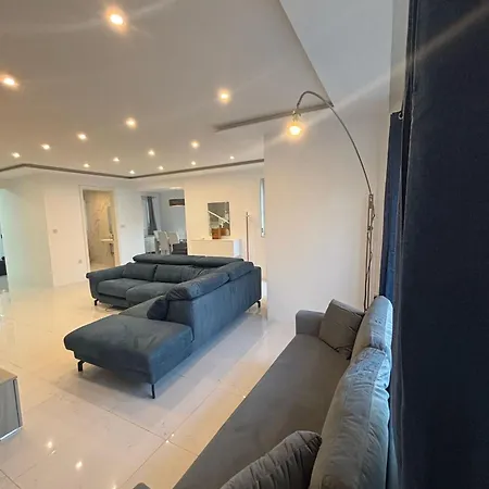 Luxury Private Pool Garden * Is-Swieqi